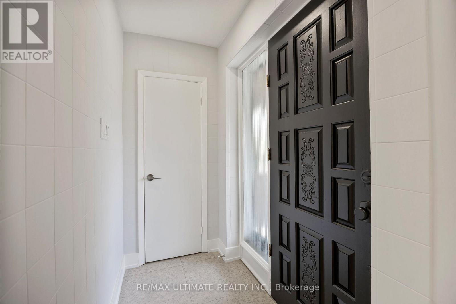 129 Culford Road, Toronto, Ontario  M6M 4K6 - Photo 3 - W13112518