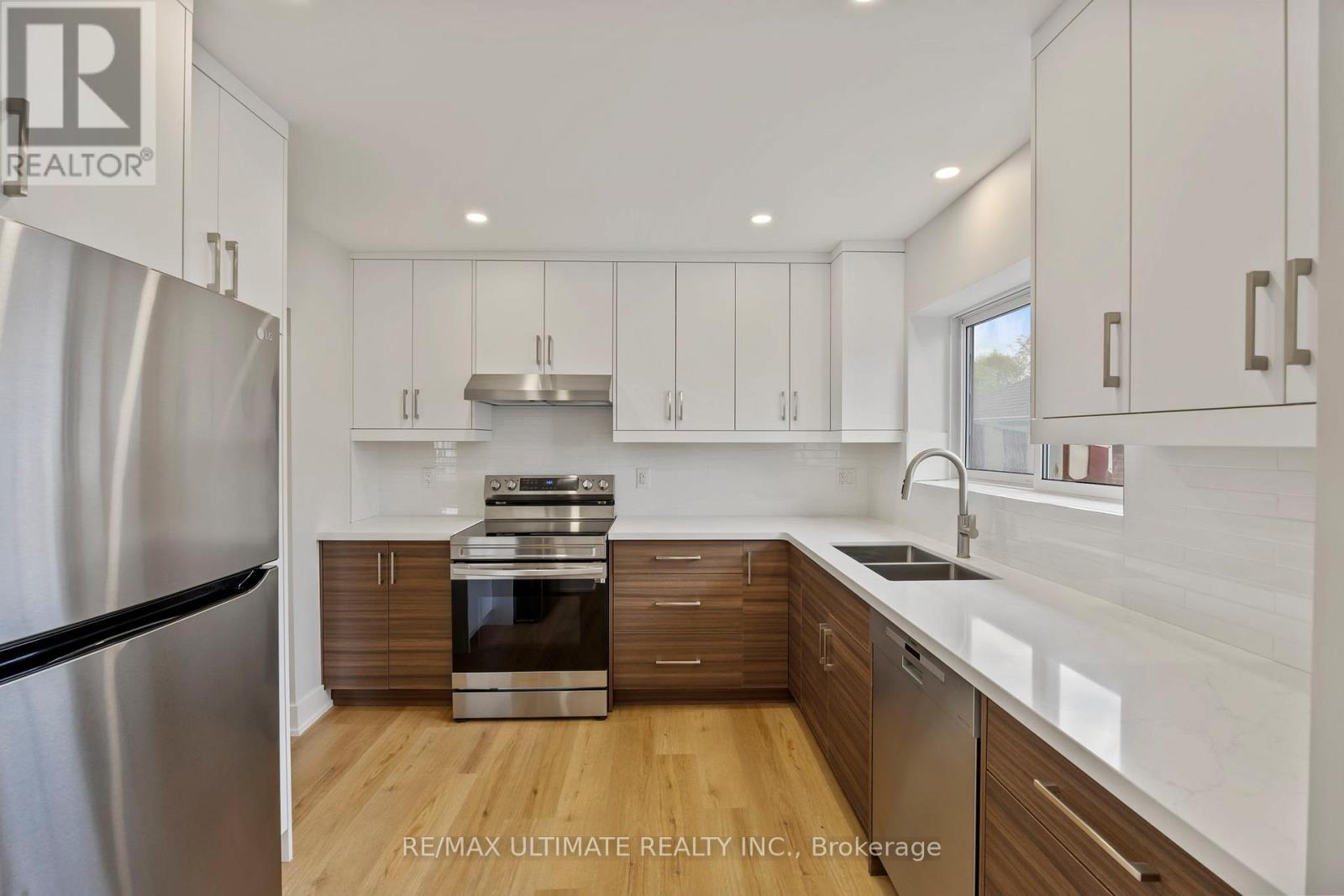 129 Culford Road, Toronto, Ontario  M6M 4K6 - Photo 8 - W13112518