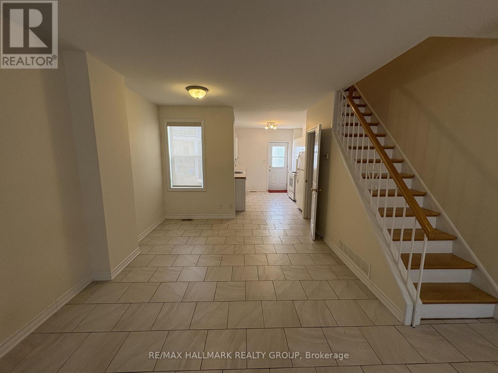 238 Cumberland Street, Ottawa, Ontario  K1N 7H5 - Photo 3 - X13112678