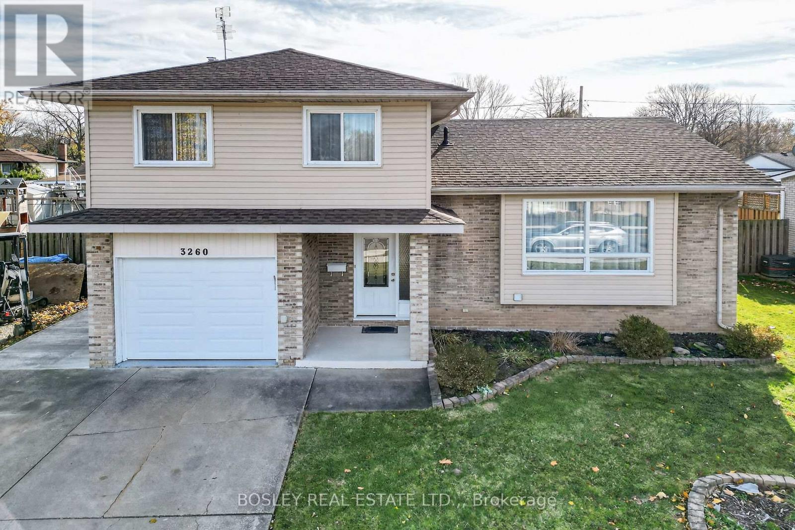 3260 Harleyford Crescent, Niagara Falls, Ontario  L2G 7K8 - Photo 2 - X13112768