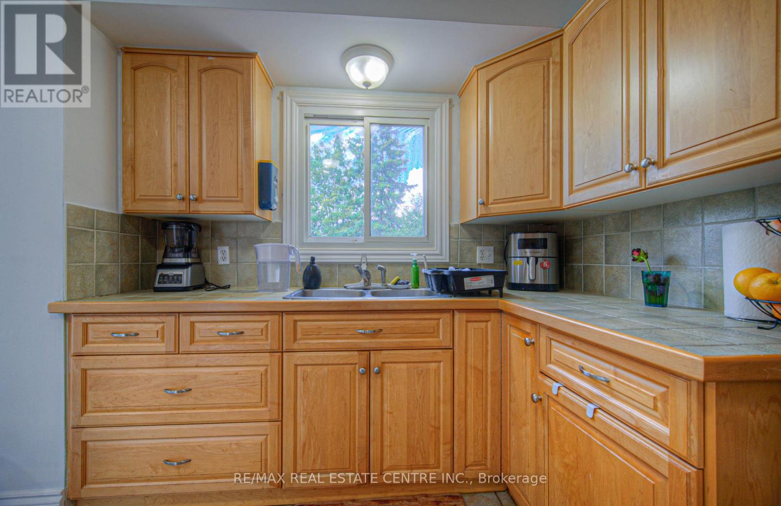 523 Dunbar Road, Cambridge, Ontario  N3H 2T3 - Photo 9 - X13112350