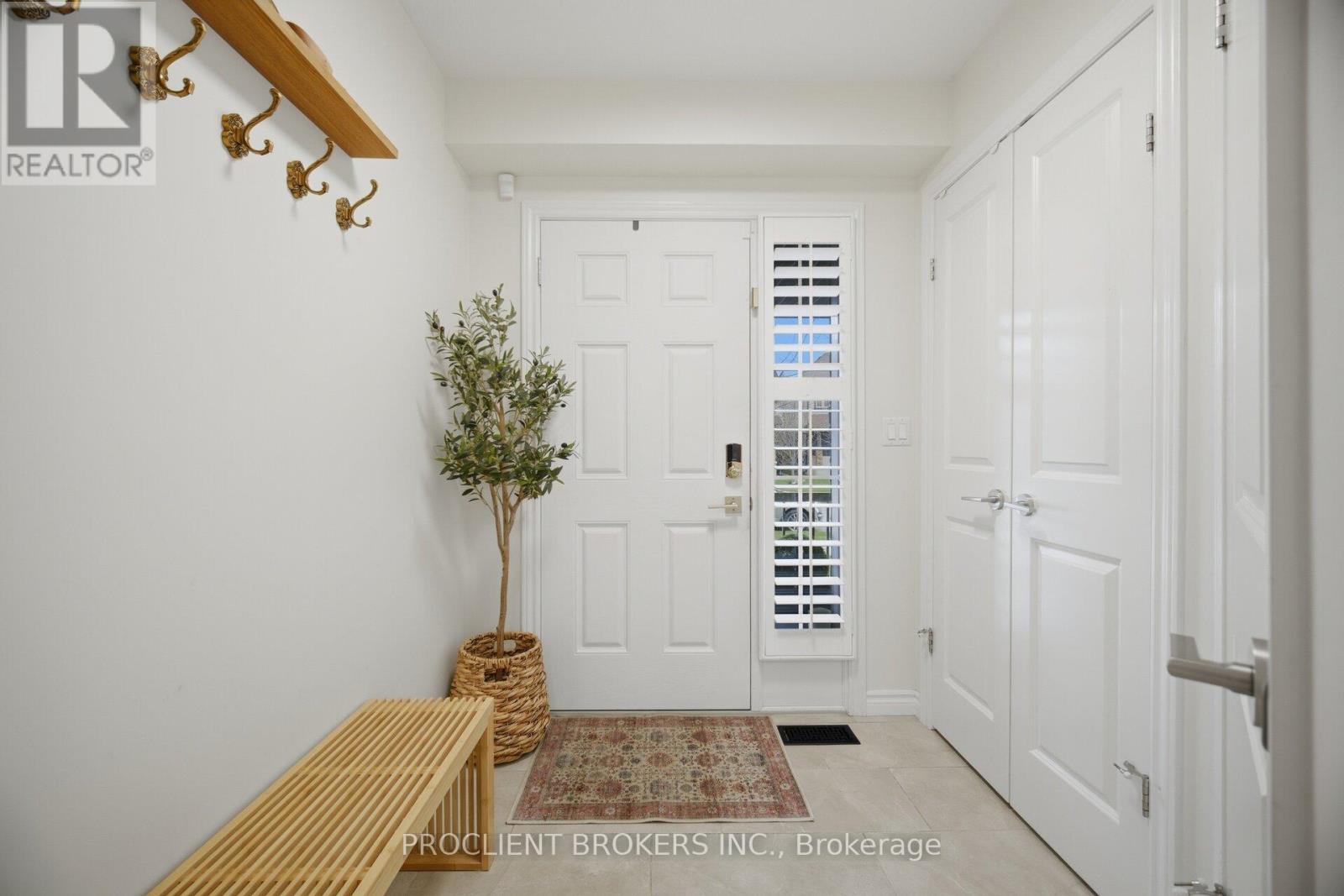 147 Couling Crescent, Guelph, Ontario  N1H 6J1 - Photo 3 - X13112460