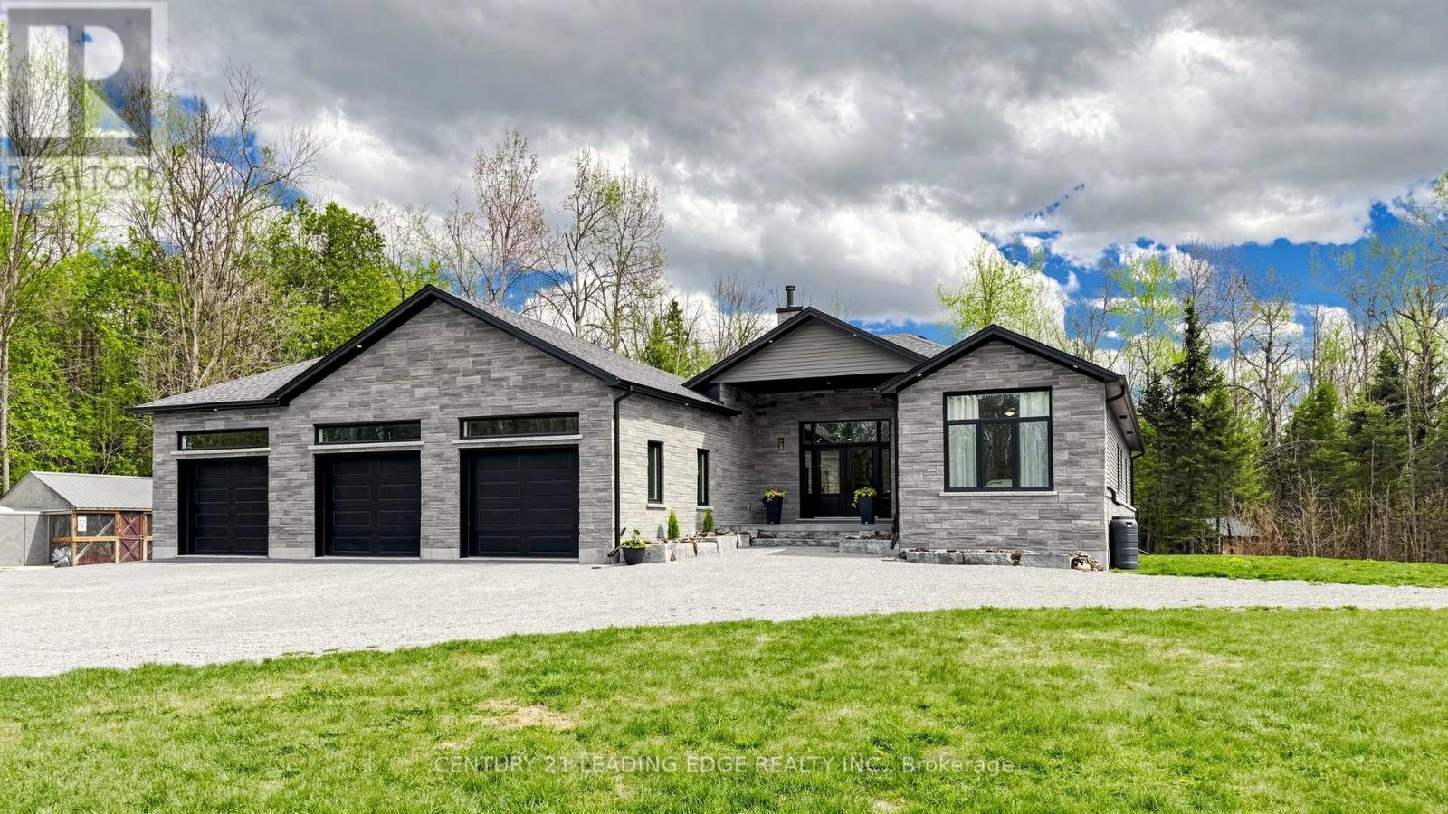 99 KAGAWONG ROAD, Kawartha Lakes, Ontario