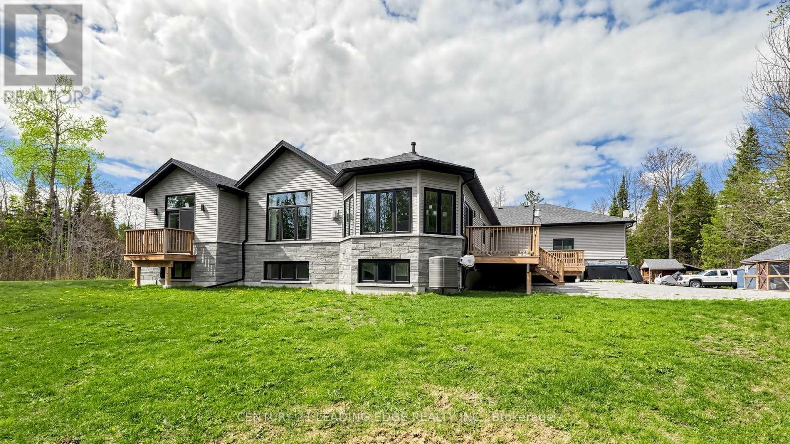 99 Kagawong Road, Kawartha Lakes, Ontario  K0M 1G0 - Photo 41 - X13112510