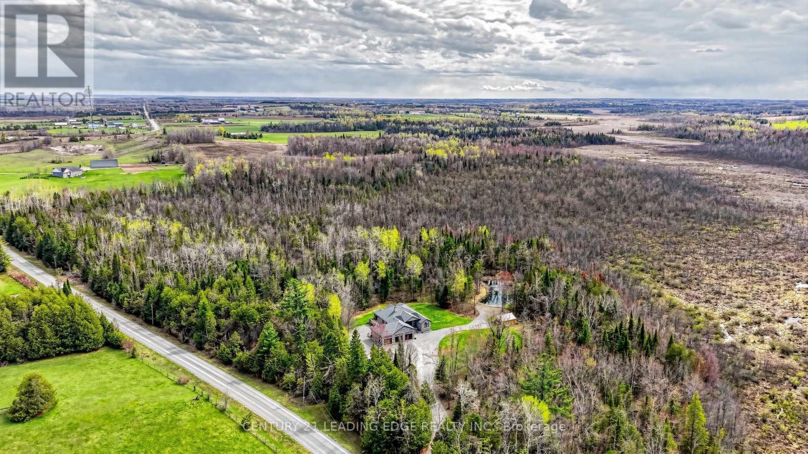 99 Kagawong Road, Kawartha Lakes, Ontario  K0M 1G0 - Photo 47 - X13112510