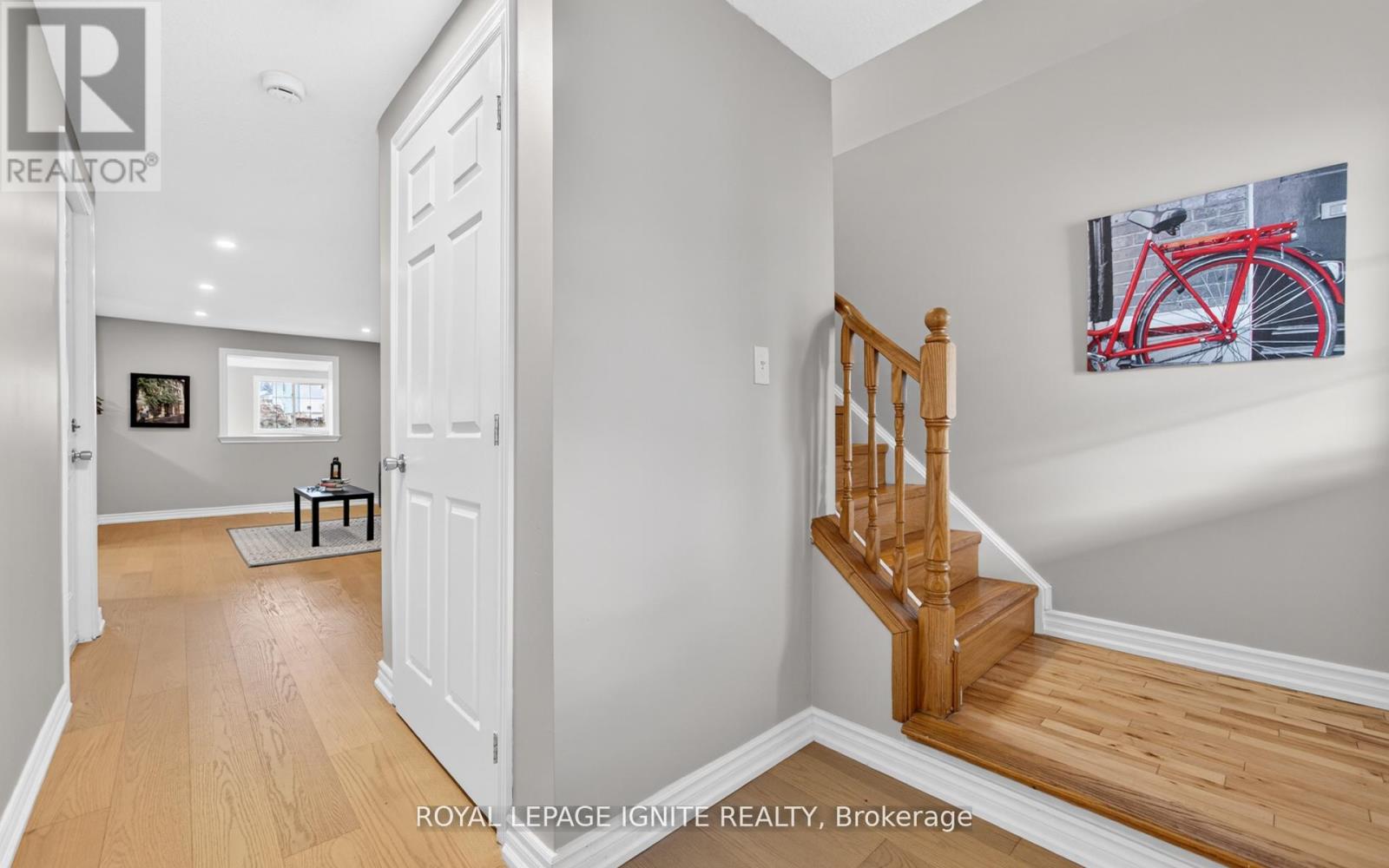 30 Bridlewreath Street, Kitchener, Ontario  N2E 3V5 - Photo 3 - X13112514