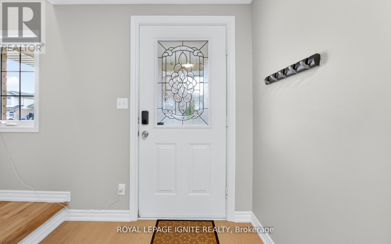 30 Bridlewreath Street, Kitchener, Ontario  N2E 3V5 - Photo 5 - X13112514