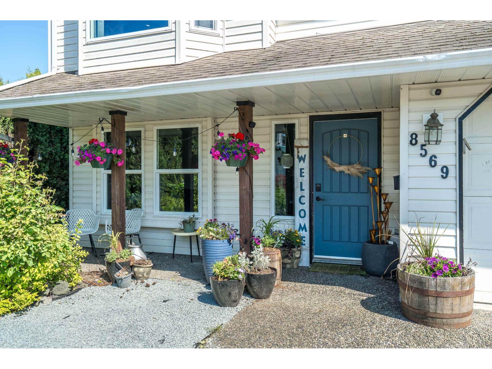 8569 Mckee Place, Chilliwack Proper West, Chilliwack, British Columbia  V2P 7X8 - Photo 4 - R3121975