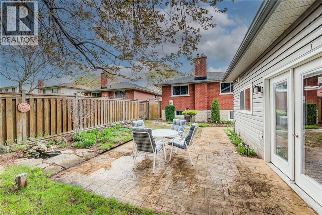 18 Queenston Crescent, Kitchener, Ontario  N2B 2V5 - Photo 37 - 40828719