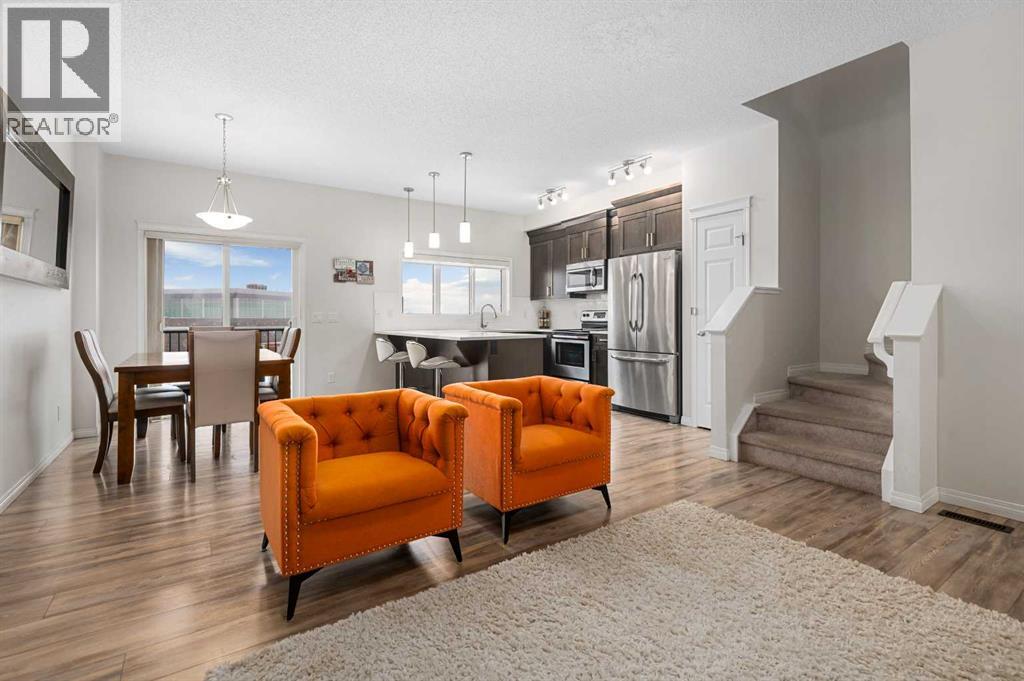 673 Hillcrest Road Sw, Airdrie, Alberta  T4B 4C7 - Photo 7 - A2296509