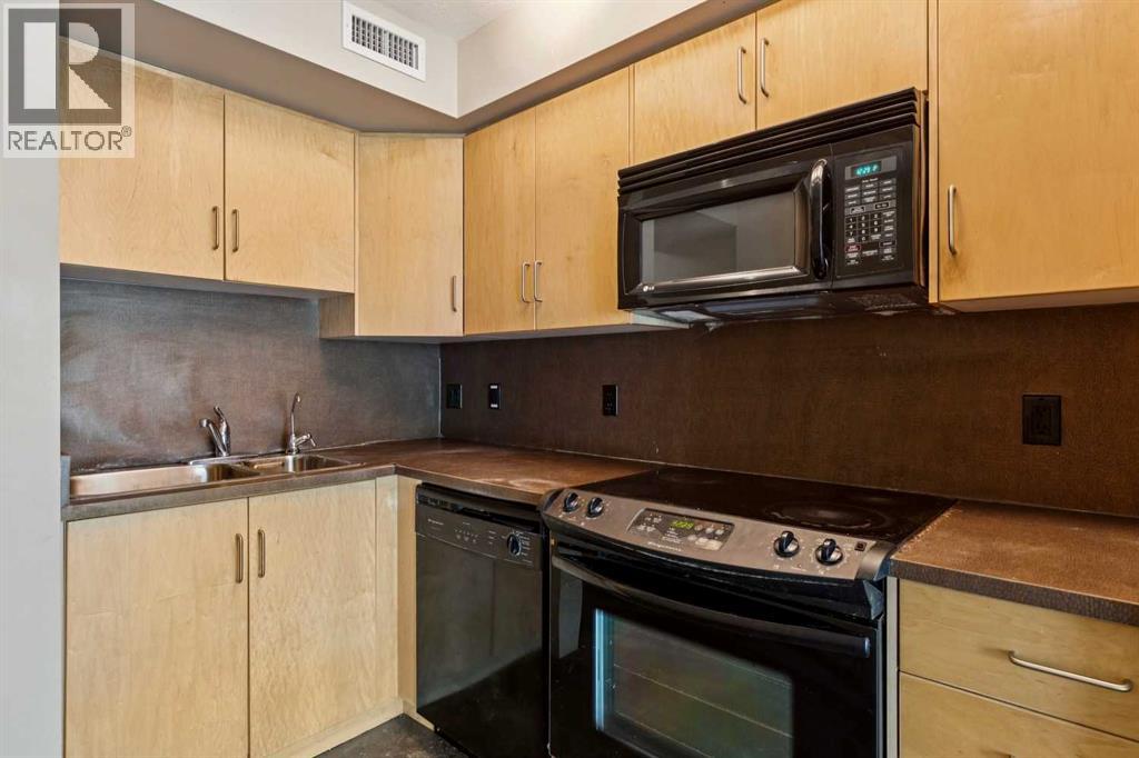 303, 188 15 Avenue SW, Calgary, Alberta  T2R 1S4 - Photo 5 - A2308970