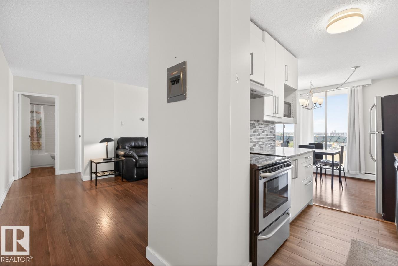 #606 10883 Saskatchewan Dr Nw, Edmonton, Alberta  T6E 4S6 - Photo 5 - E4487013