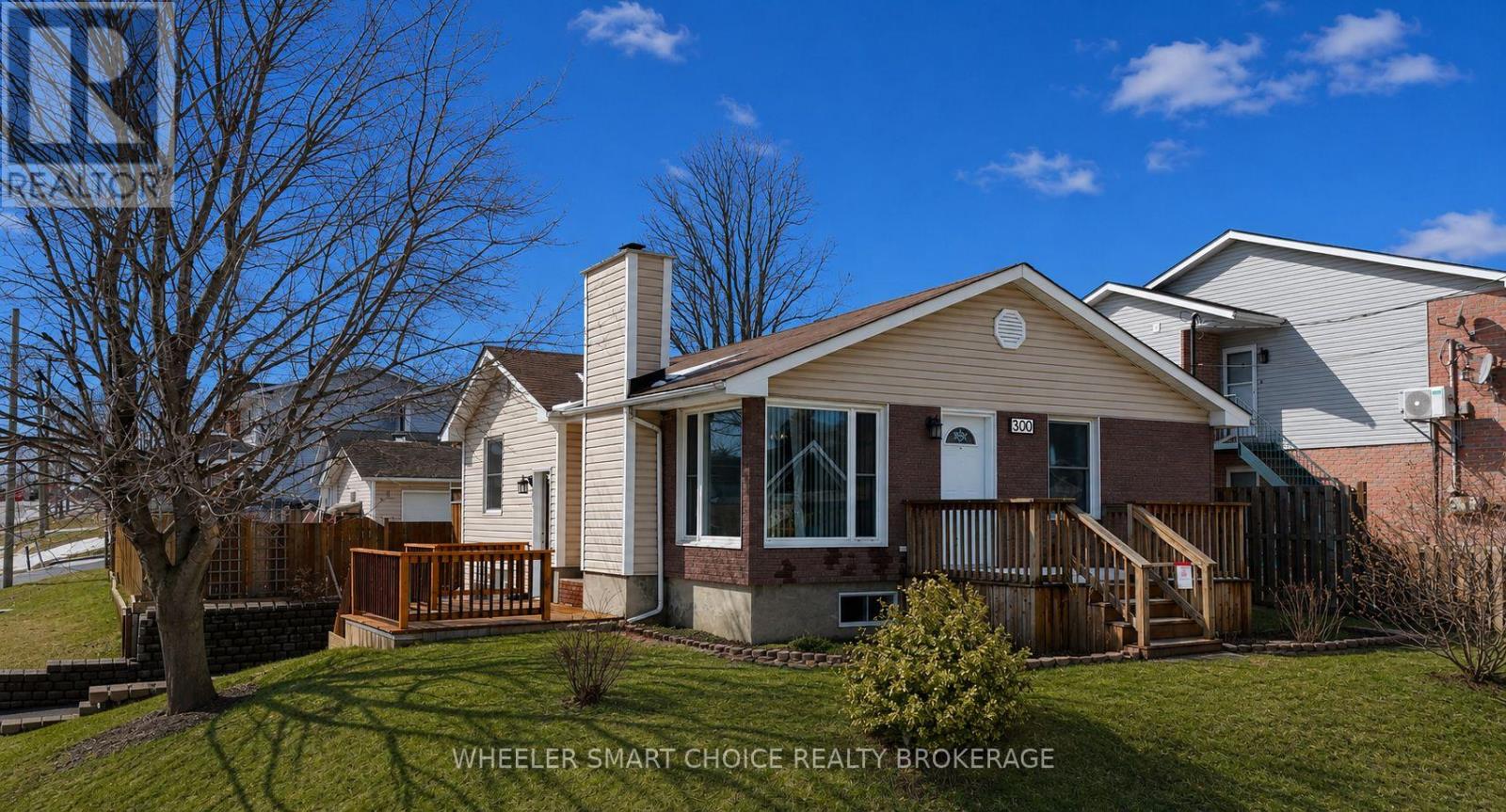 300 GARDENER AVENUE, Cornwall, Ontario