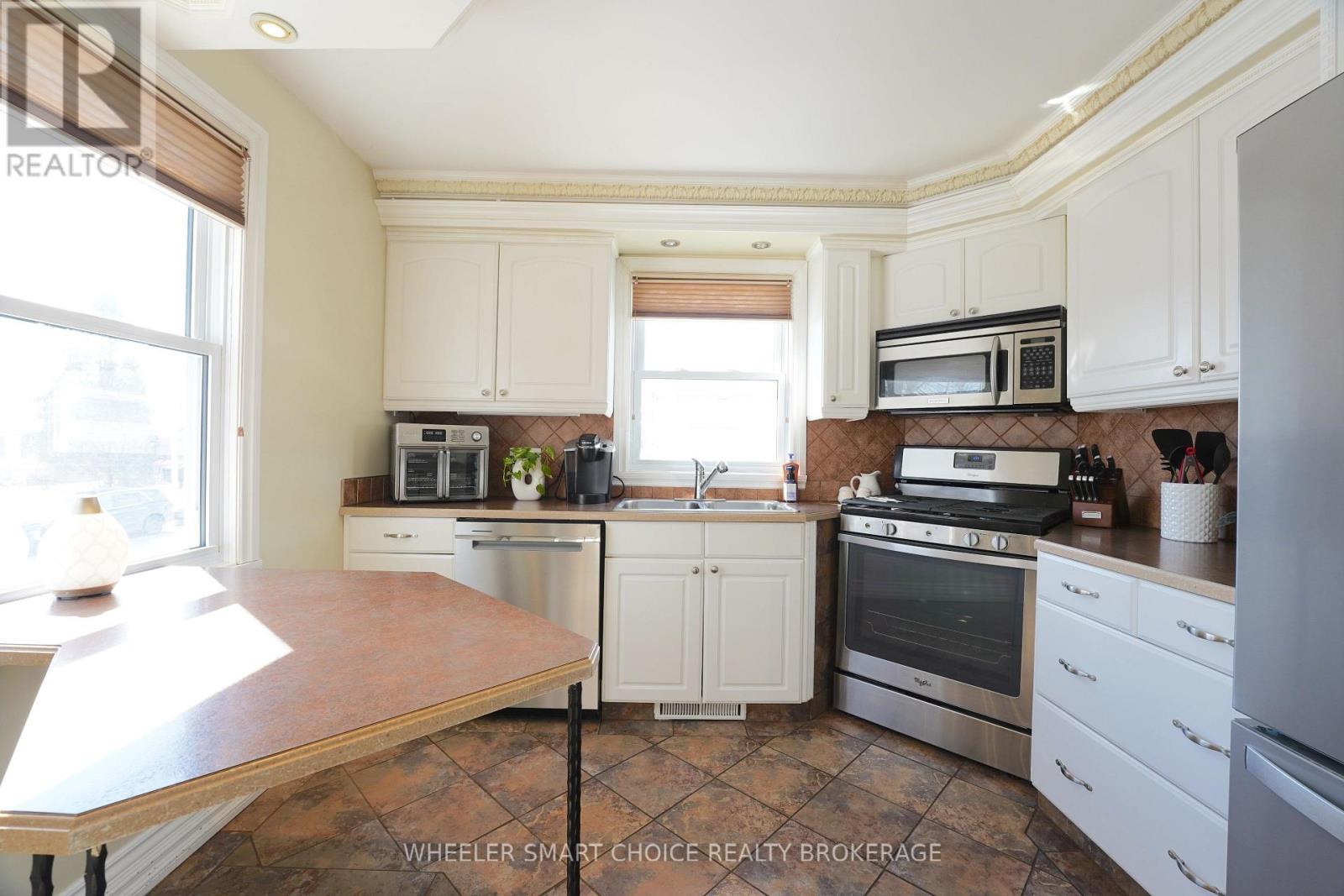 300 Gardener Avenue, Cornwall, Ontario  K6H 5H8 - Photo 12 - X12915932