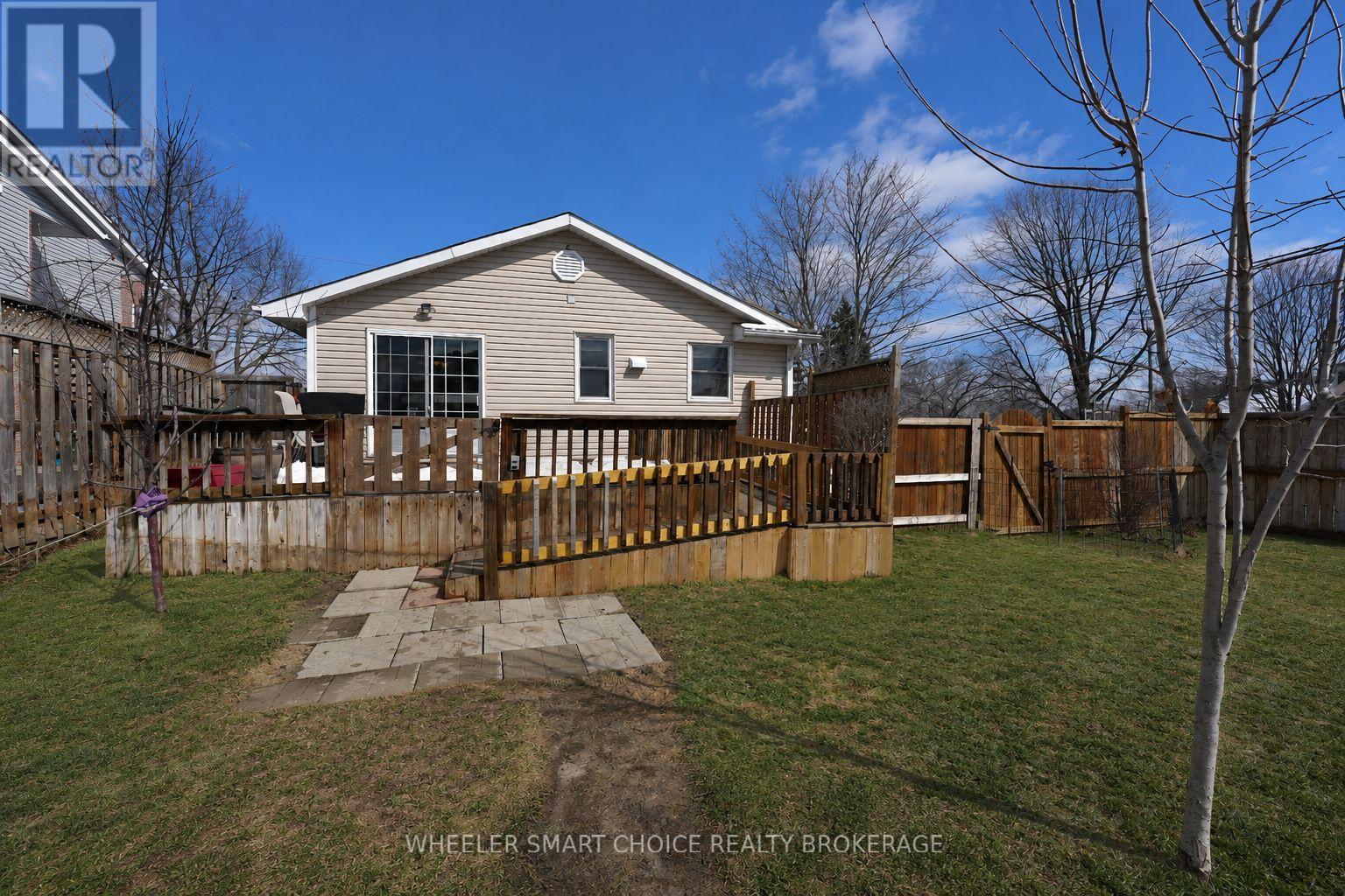 300 Gardener Avenue, Cornwall, Ontario  K6H 5H8 - Photo 48 - X12915932