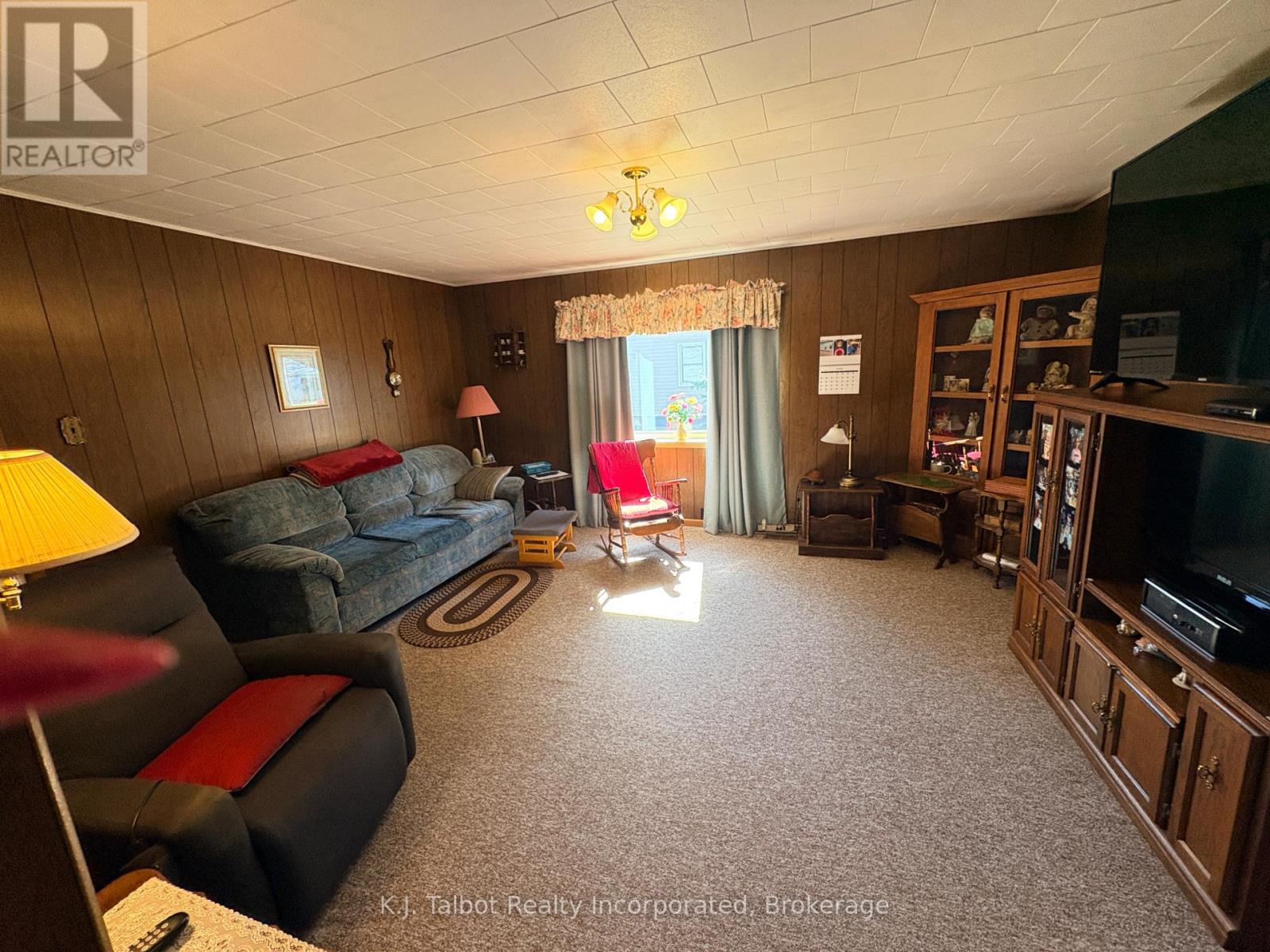 32 Albert Street, Ashfield-Colborne-Wawanosh, Ontario  N0M 1R0 - Photo 19 - X13112572