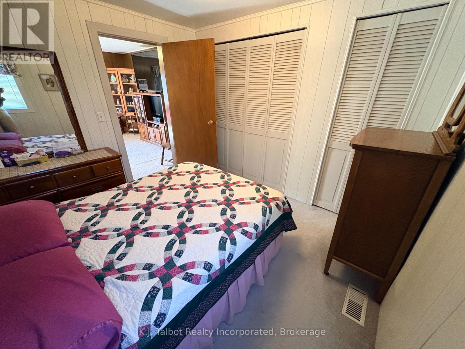 32 Albert Street, Ashfield-Colborne-Wawanosh, Ontario  N0M 1R0 - Photo 23 - X13112572