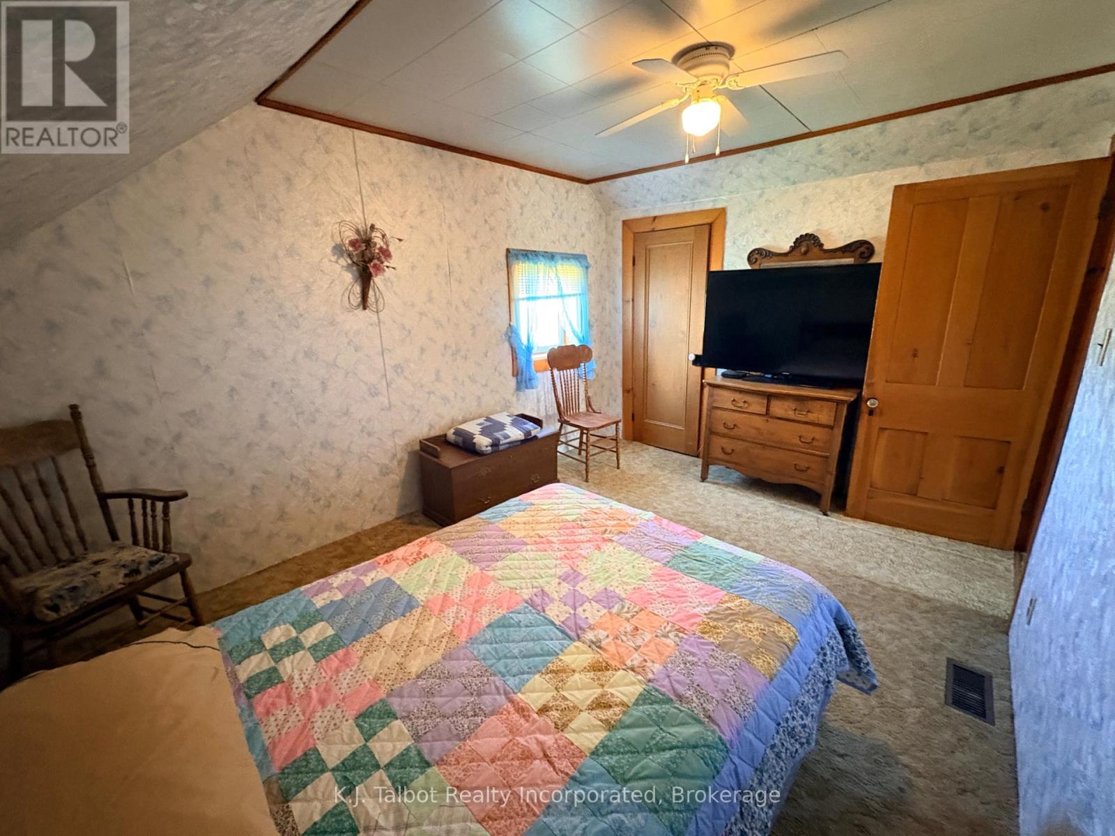 32 Albert Street, Ashfield-Colborne-Wawanosh, Ontario  N0M 1R0 - Photo 28 - X13112572