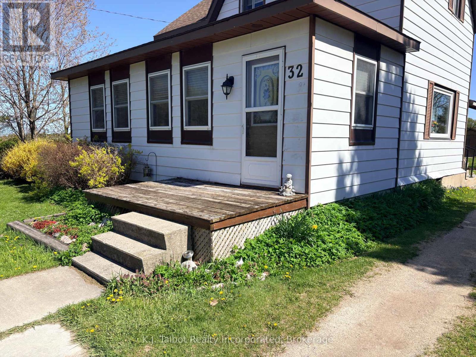 32 Albert Street, Ashfield-Colborne-Wawanosh, Ontario  N0M 1R0 - Photo 35 - X13112572