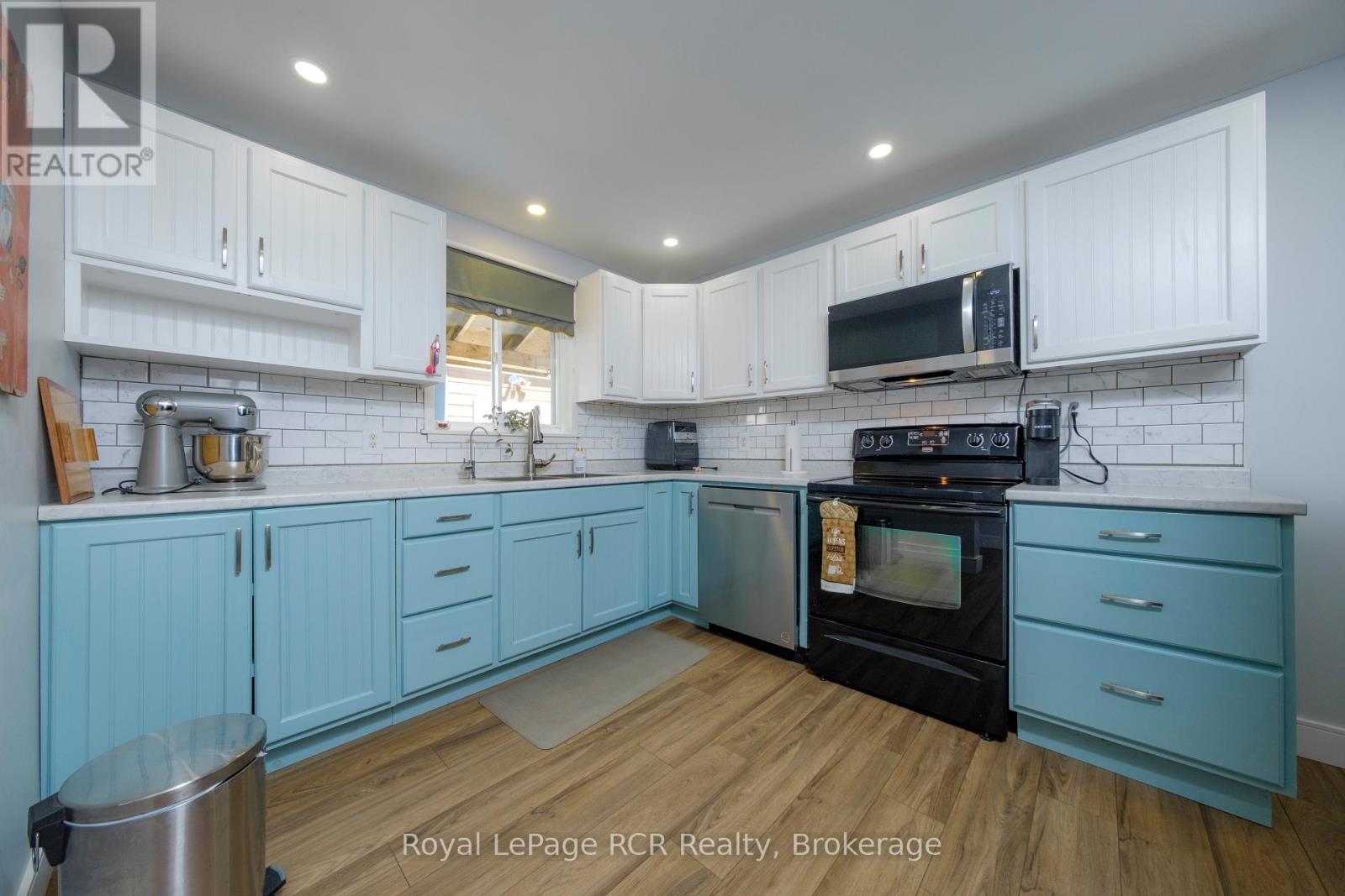 14 Whippoorwill Lane, Kincardine, Ontario  N2Z 2X6 - Photo 8 - X13112708