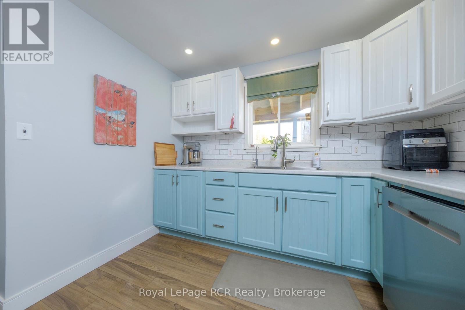 14 Whippoorwill Lane, Kincardine, Ontario  N2Z 2X6 - Photo 9 - X13112708