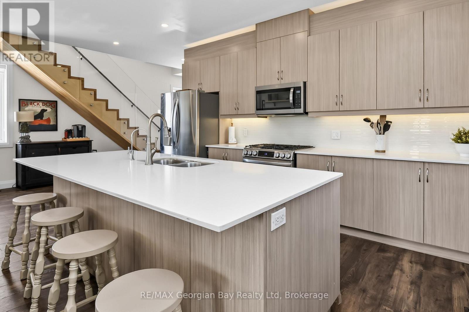 1432 Honey Harbour Road, Georgian Bay (Baxter), Ontario  L0K 1S0 - Photo 13 - X13112782