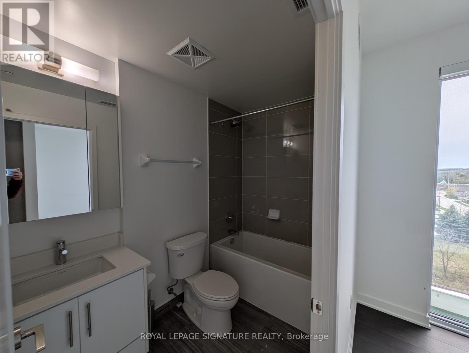 710 - 95 Oneida Crescent, Richmond Hill, Ontario  L4B 0H5 - Photo 16 - N13109858