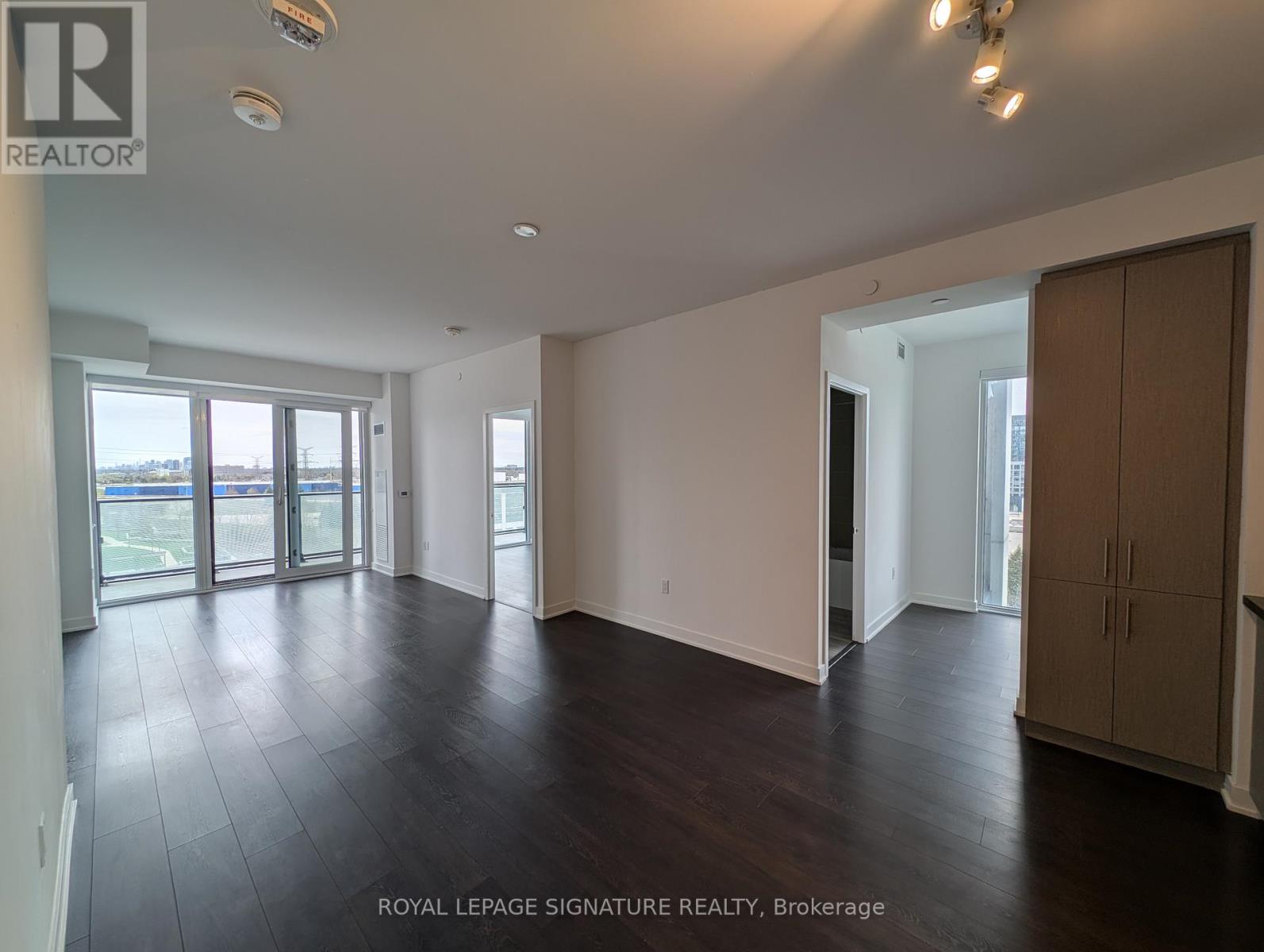 710 - 95 Oneida Crescent, Richmond Hill, Ontario  L4B 0H5 - Photo 6 - N13109858