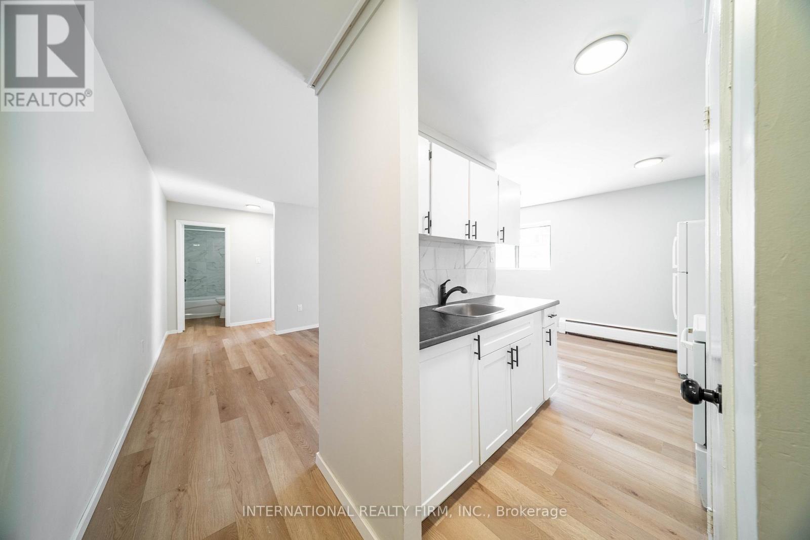 77 EAST STREET E, St. Thomas, Ontario