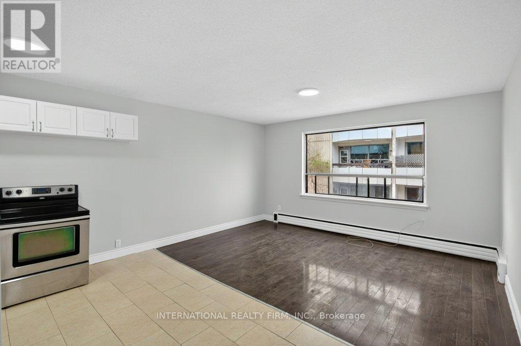 303 - 295 Melvin Avenue, Hamilton, Ontario  L8H 2K6 - Photo 8 - X13111600