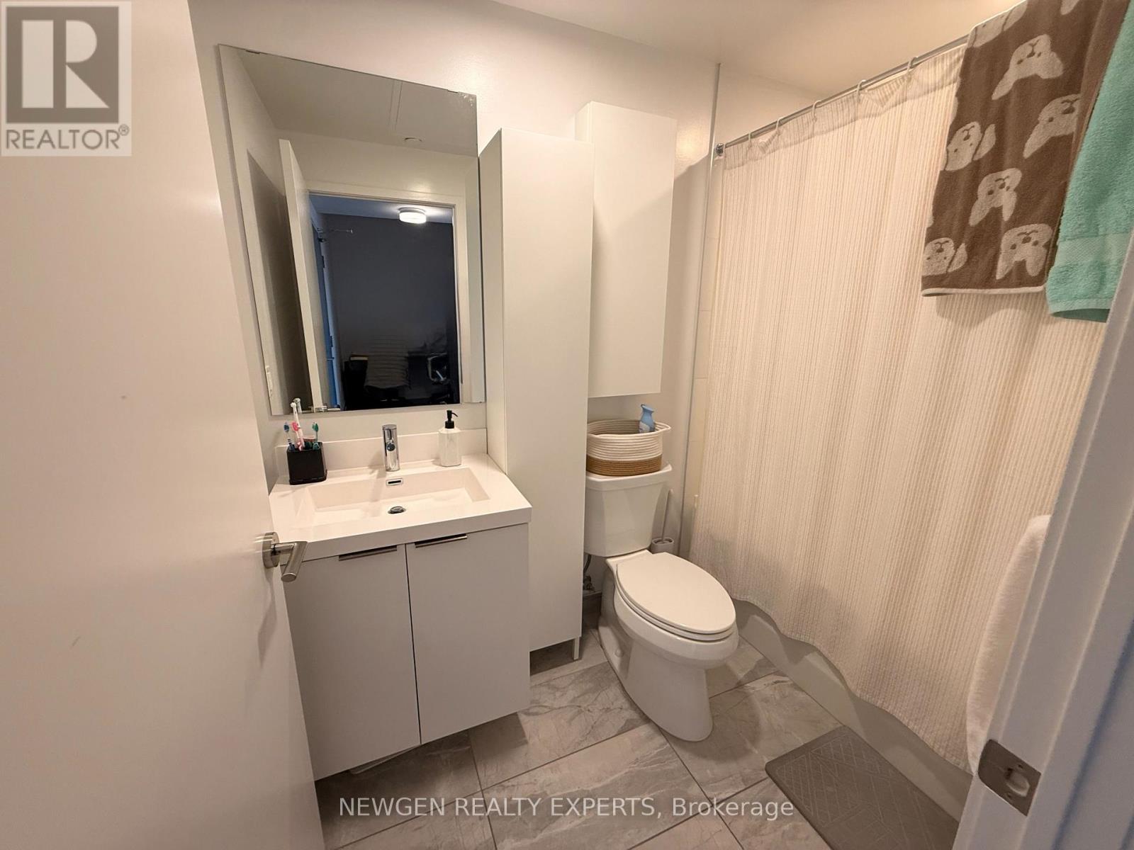 2303 - 50 O'neill Road, Toronto, Ontario  M3C 0R1 - Photo 7 - C13103440