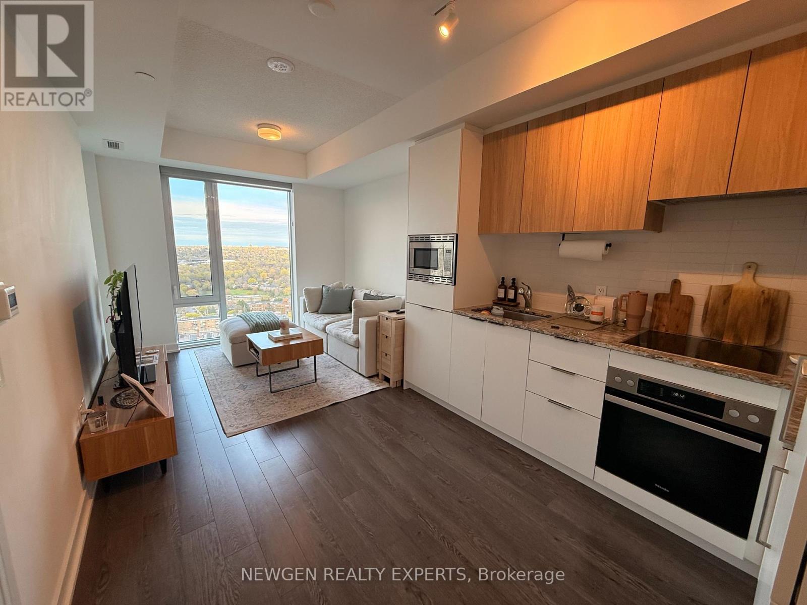 2303 - 50 O'neill Road, Toronto, Ontario  M3C 0R1 - Photo 3 - C13103440