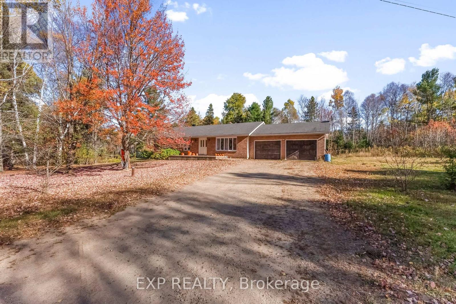 91 HILLCREST AVENUE, Killaloe, Ontario