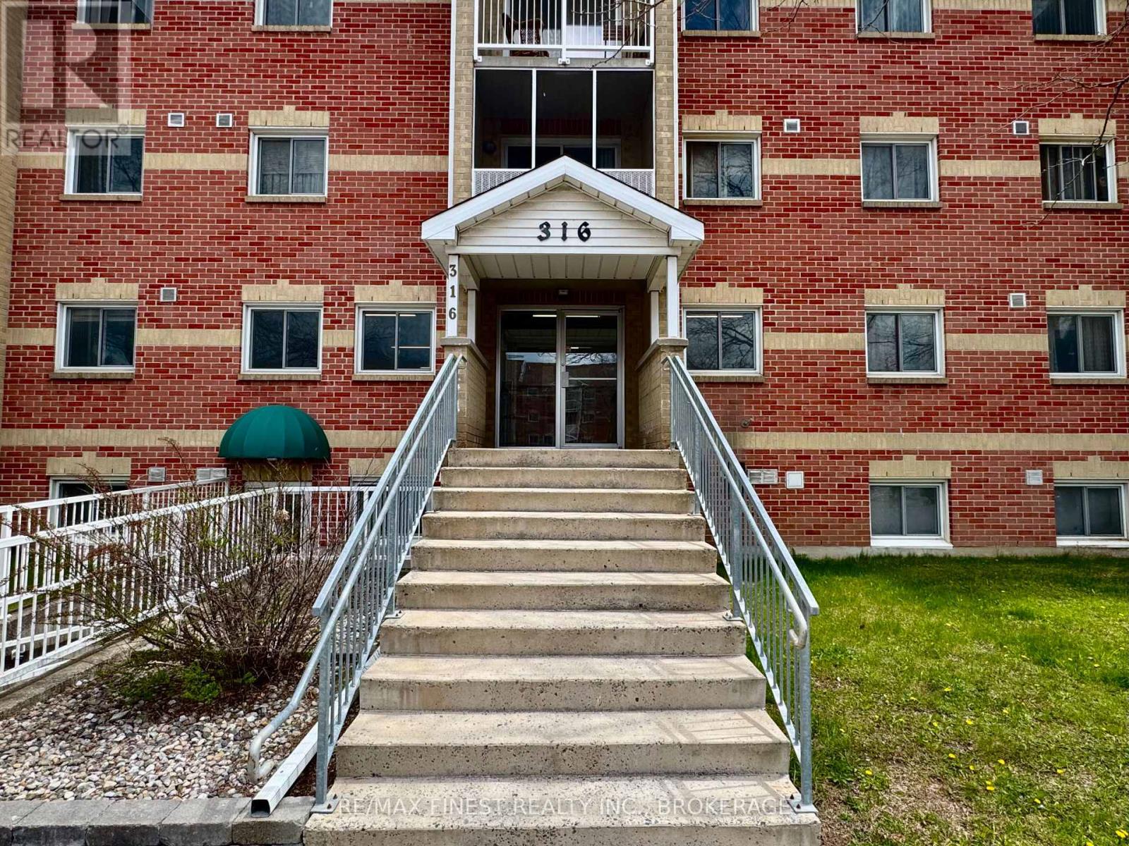 311 - 316 Kingsdale Avenue, Kingston, Ontario  K7M 8S2 - Photo 4 - X12833876
