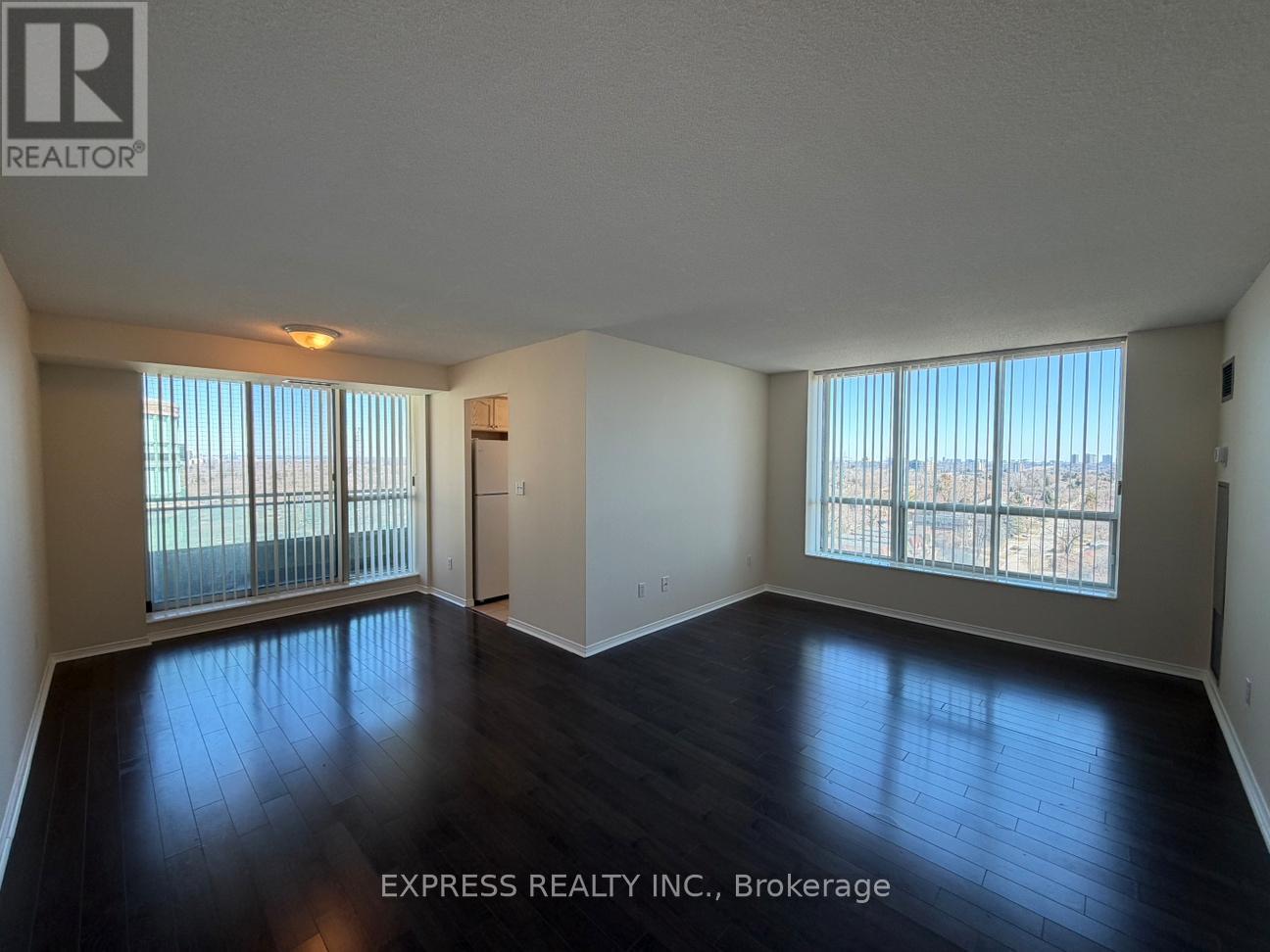 Lph07 - 39 Pemberton Avenue, Toronto, Ontario  M2M 4L6 - Photo 2 - C13112640