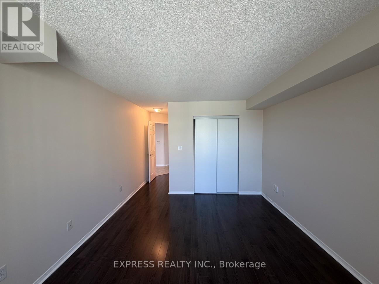Lph07 - 39 Pemberton Avenue, Toronto, Ontario  M2M 4L6 - Photo 8 - C13112640
