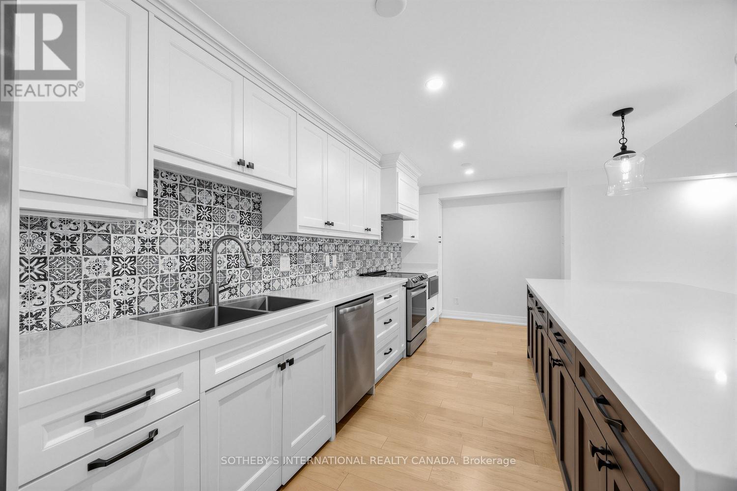 410 - 260 Heath Street W, Toronto, Ontario  M5P 3L6 - Photo 18 - C13112760