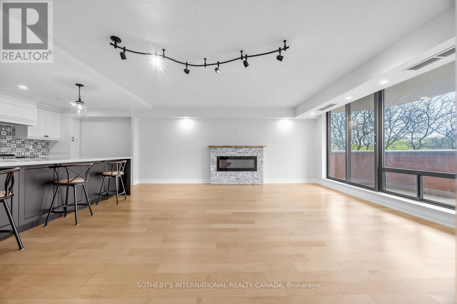 410 - 260 Heath Street W, Toronto, Ontario  M5P 3L6 - Photo 6 - C13112760