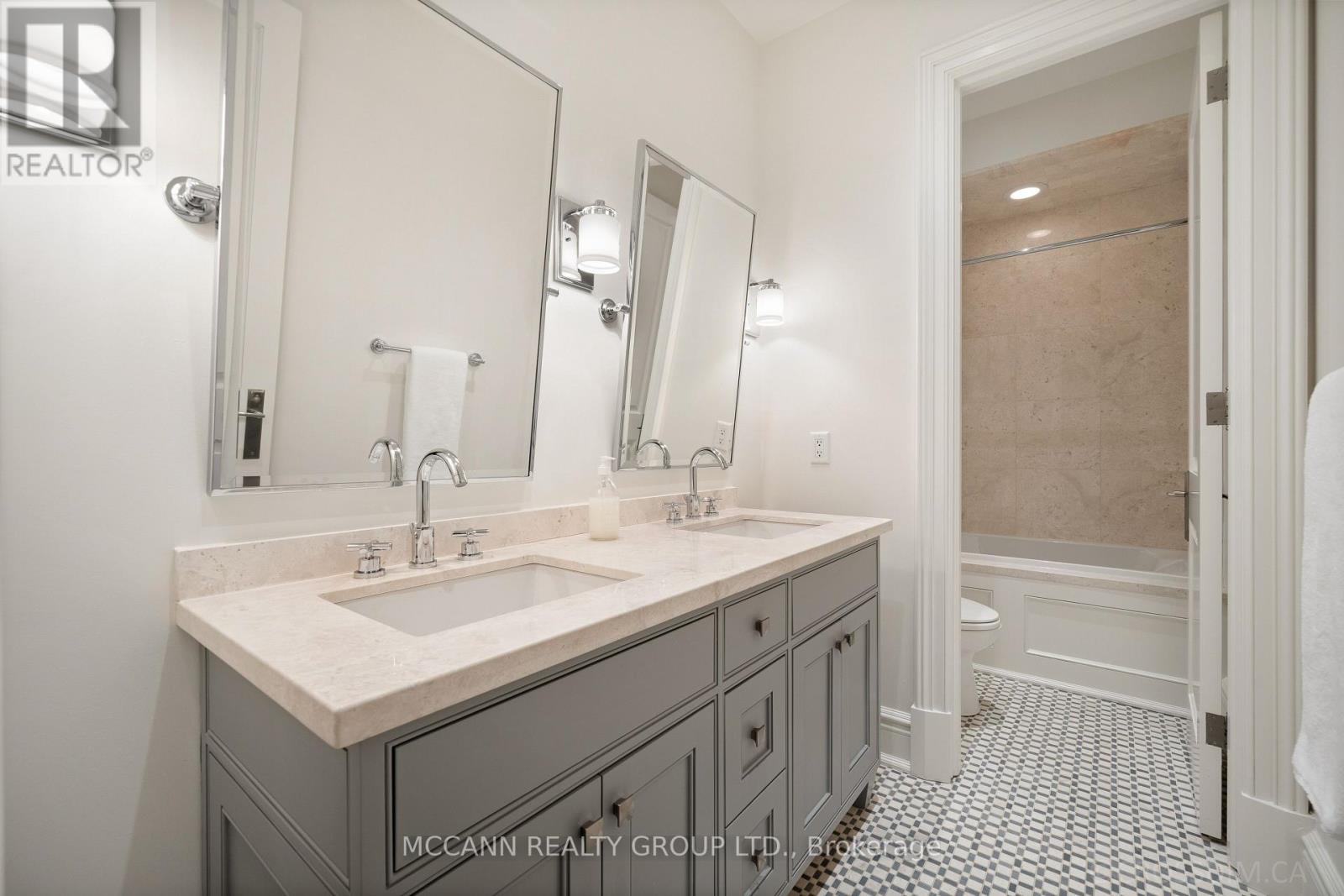 205 Rosemary Road, Toronto, Ontario  M5P 3E2 - Photo 27 - C13112824