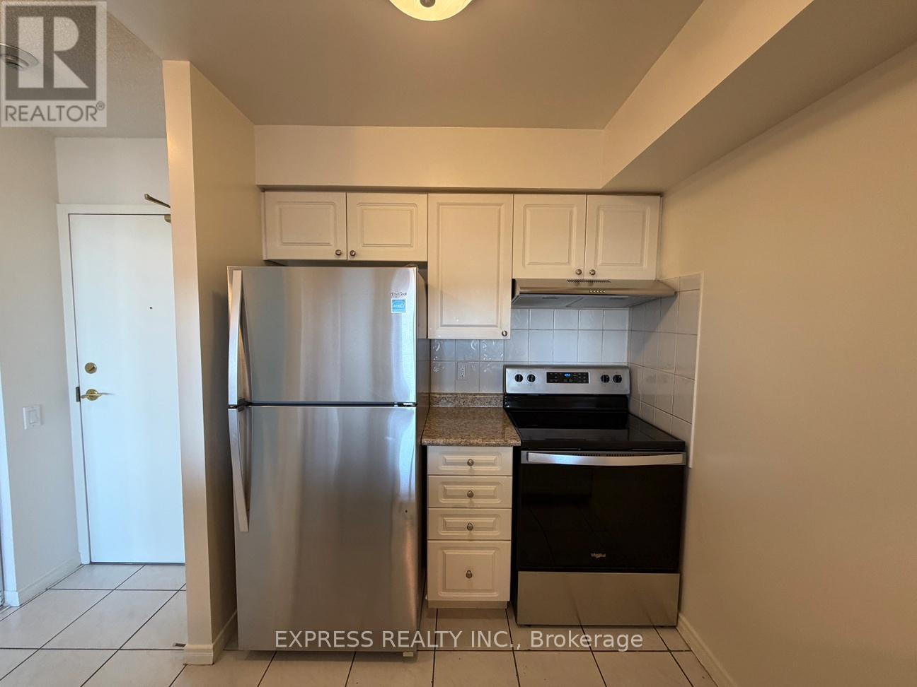 1602 - 8 Hillcrest Avenue, Toronto, Ontario  M2N 6Y6 - Photo 3 - C13112844