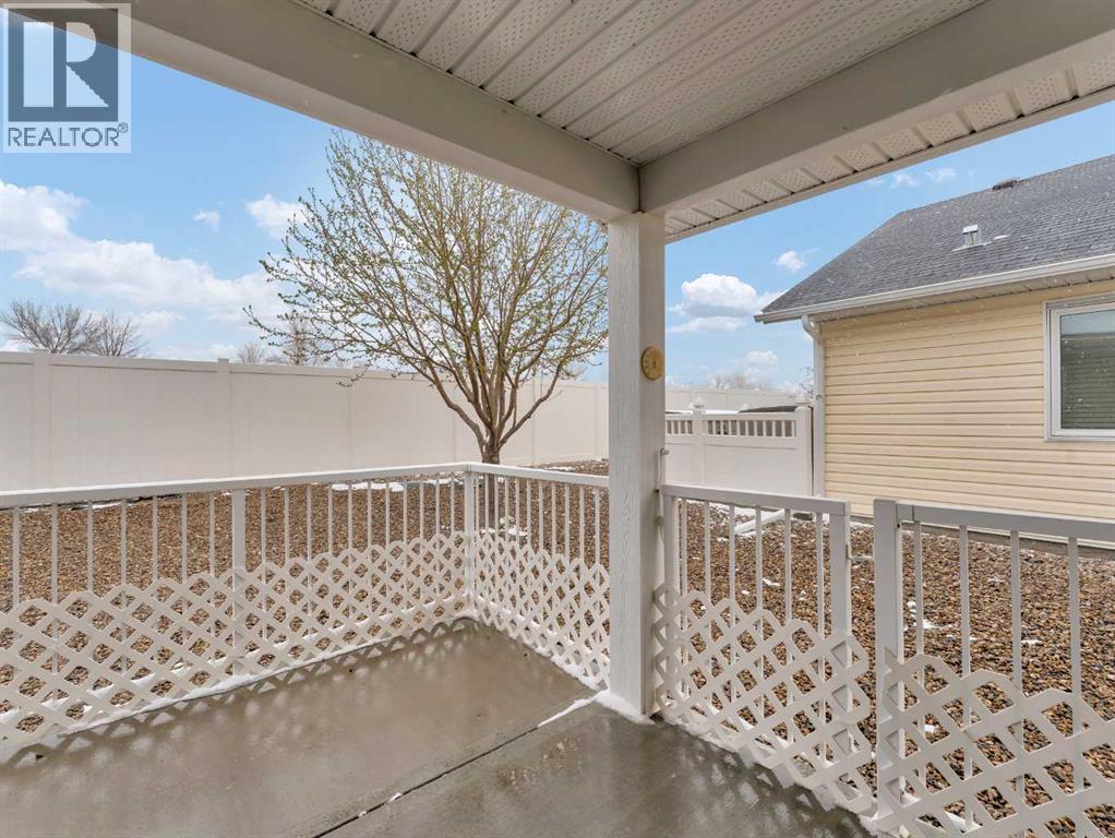 74 Chartwell Place Se, Medicine Hat, Alberta  T1B 0E4 - Photo 30 - A2305576