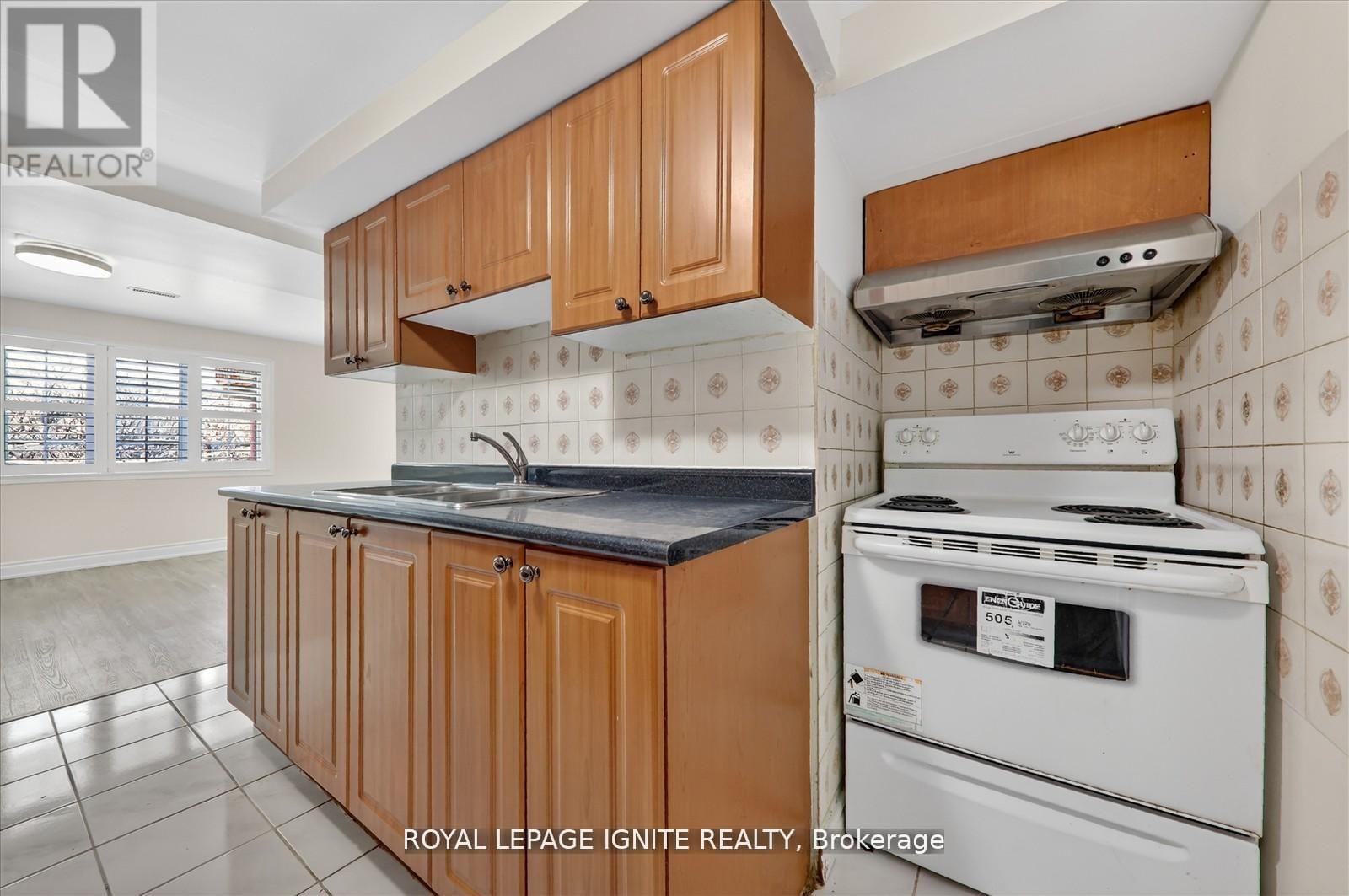 Bsmt - 178 Staines Road, Toronto, Ontario  M1X 1V3 - Photo 12 - E13112654