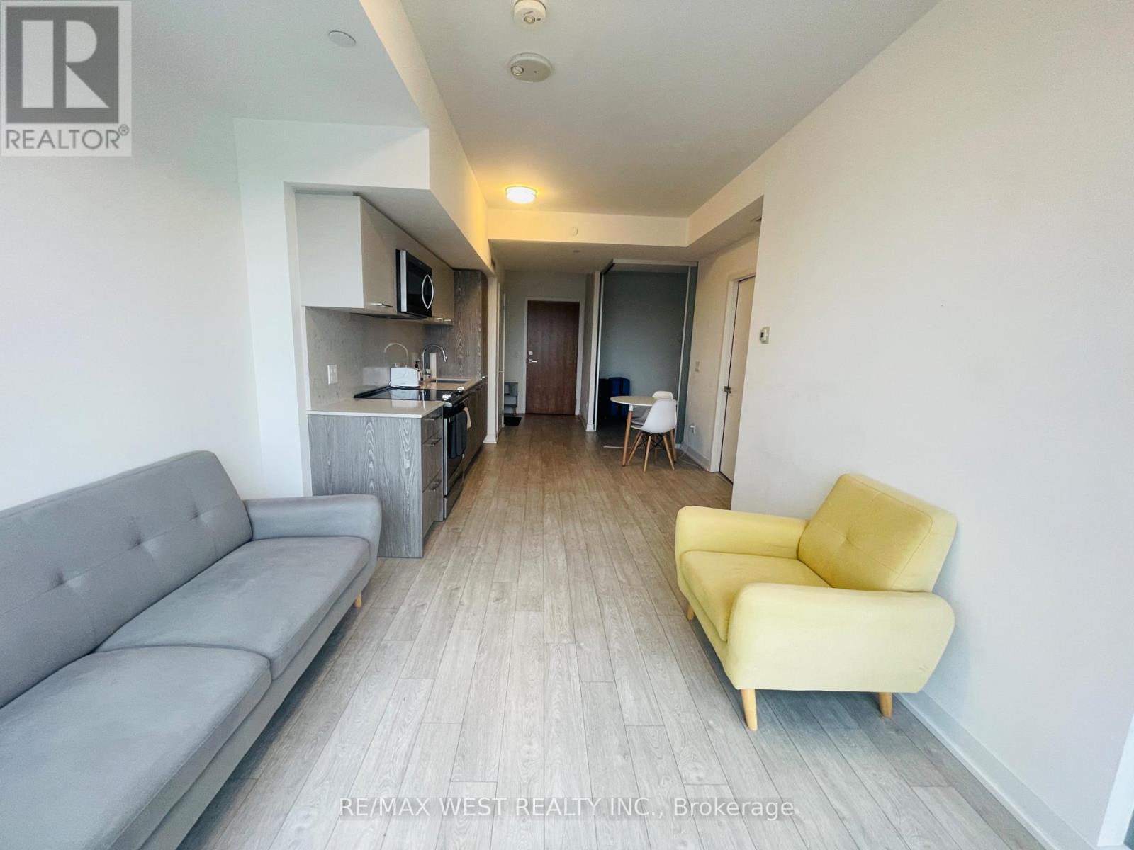 1122 - 30 Baseball Place, Toronto, Ontario  M4M 0E8 - Photo 2 - E13112736