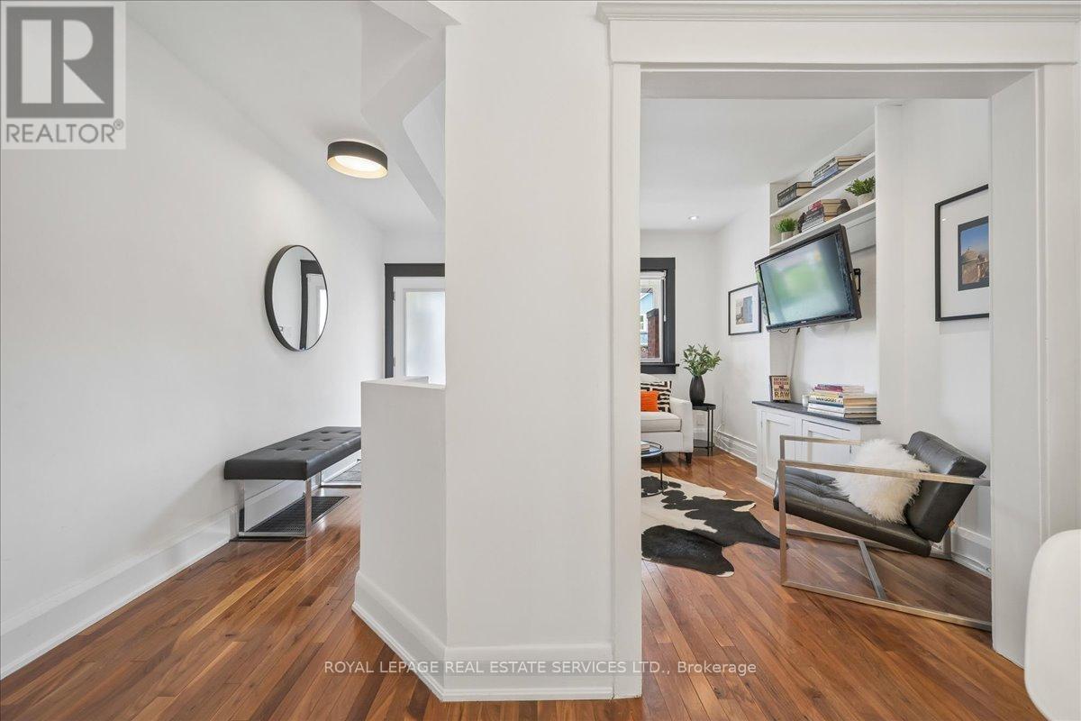 104 Oakcrest Avenue, Toronto, Ontario  M4C 1B7 - Photo 23 - E13112826