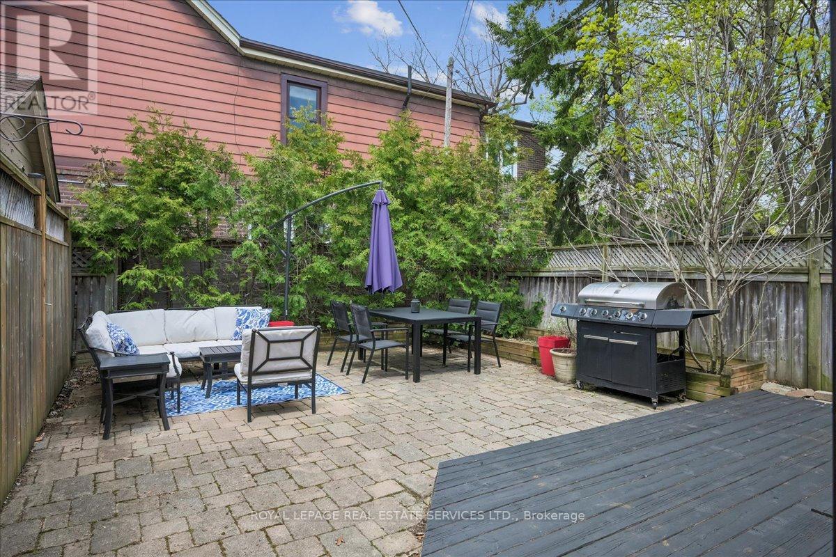 104 Oakcrest Avenue, Toronto, Ontario  M4C 1B7 - Photo 37 - E13112826