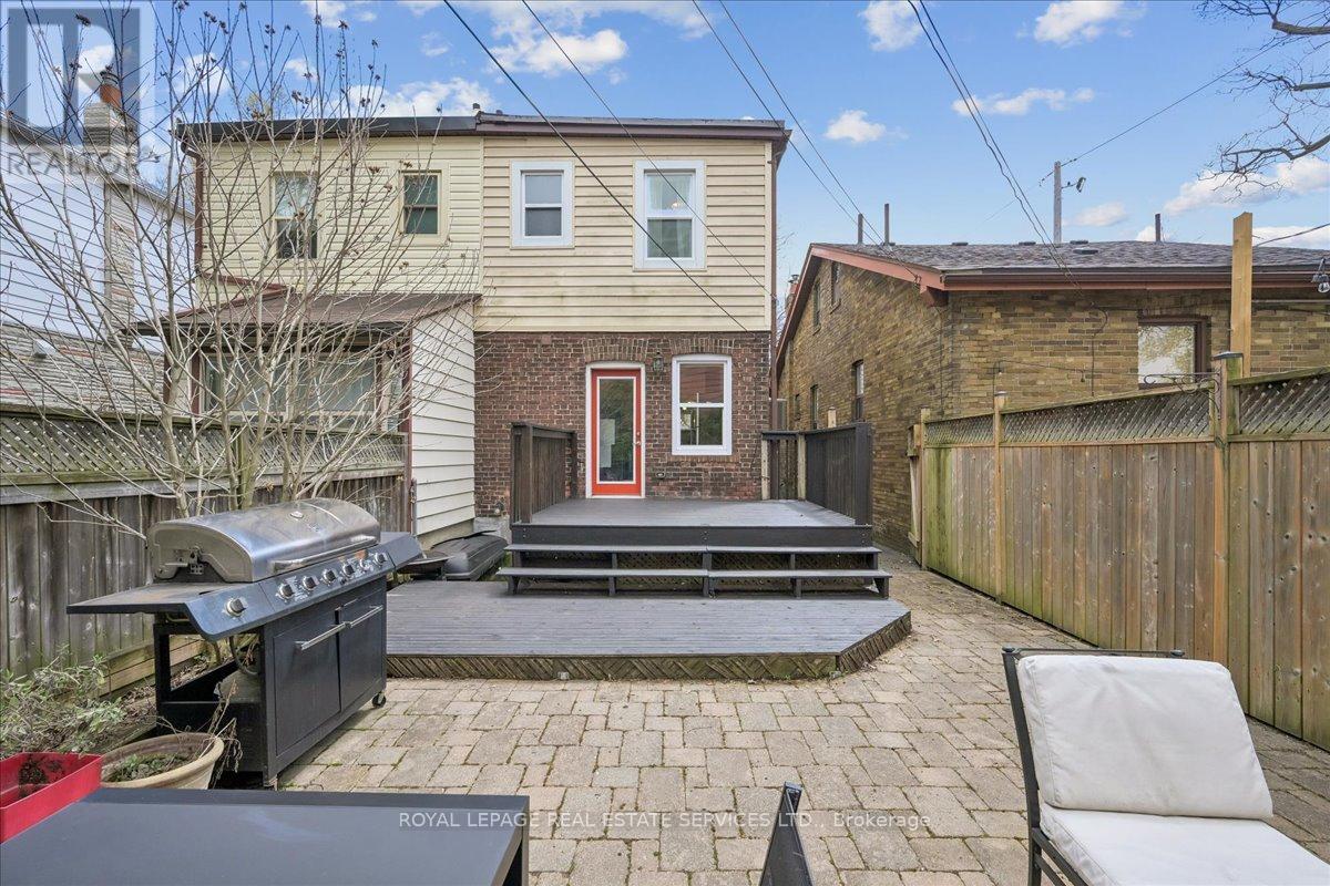 104 Oakcrest Avenue, Toronto, Ontario  M4C 1B7 - Photo 38 - E13112826