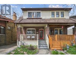 104 OAKCREST AVENUE, Toronto, Ontario