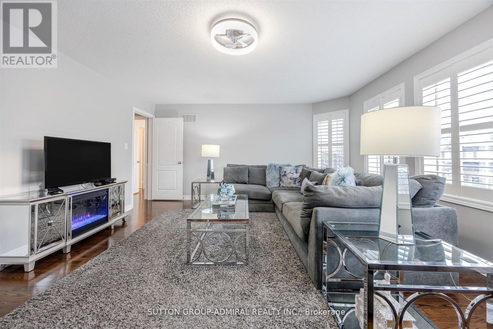 59 Aidan Drive, Vaughan, Ontario  L4H 0C4 - Photo 23 - N13112552