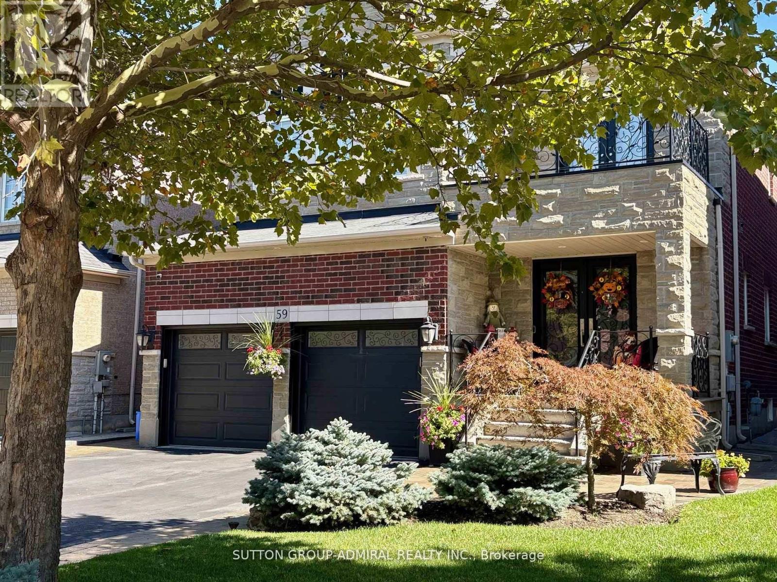 59 Aidan Drive, Vaughan, Ontario  L4H 0C4 - Photo 4 - N13112552