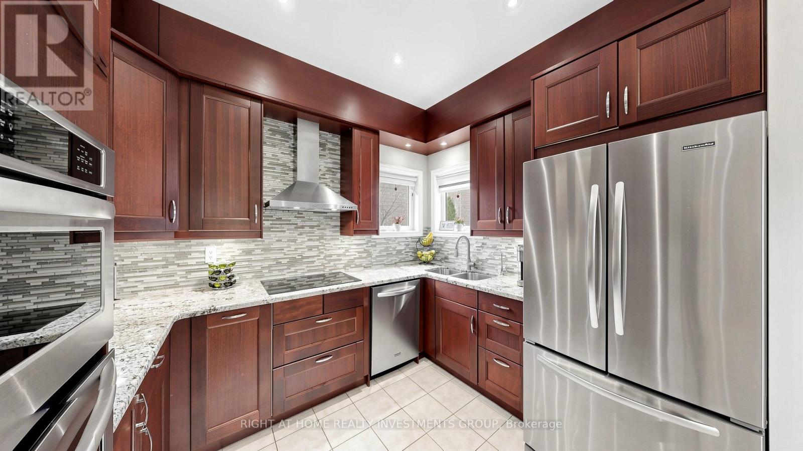 48 Idyllwood Avenue, Richmond Hill, Ontario  L4S 2P3 - Photo 12 - N13112564